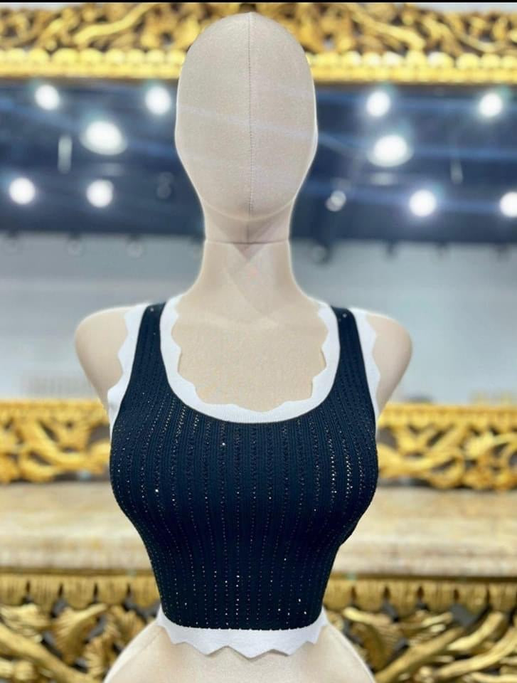 Black & White Top With Rinestones